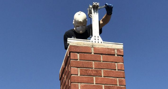Service for repairing chimneys